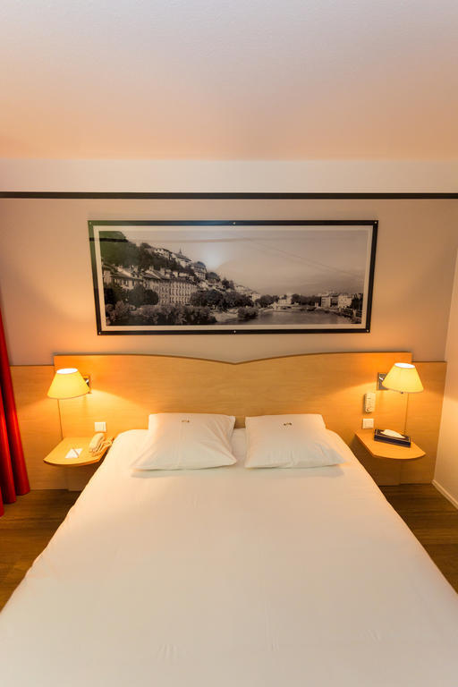 Hotel Inn Grenoble Eybens Parc Des Expositions Ex Kyriad エクステリア 写真