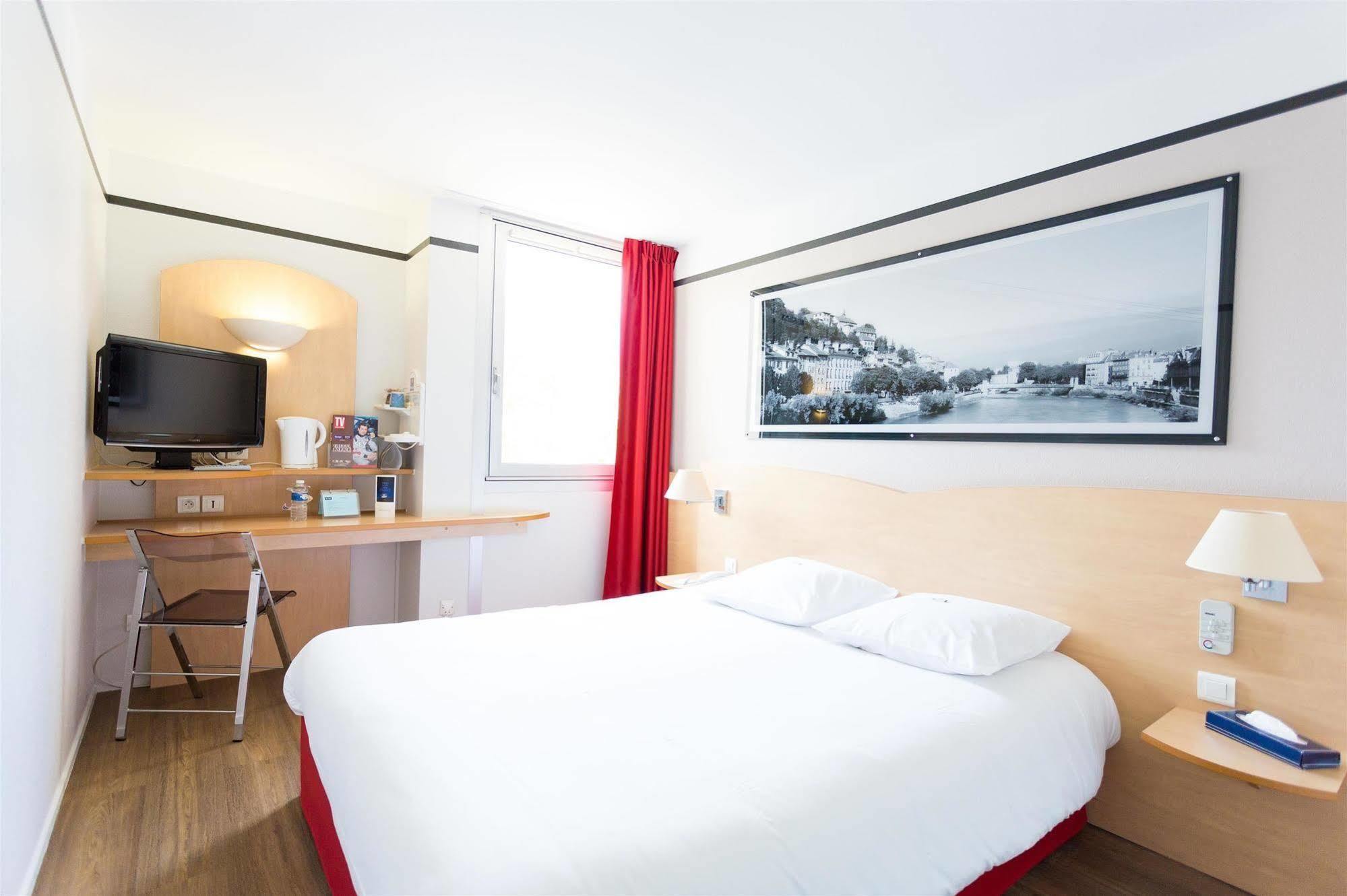 Hotel Inn Grenoble Eybens Parc Des Expositions Ex Kyriad エクステリア 写真