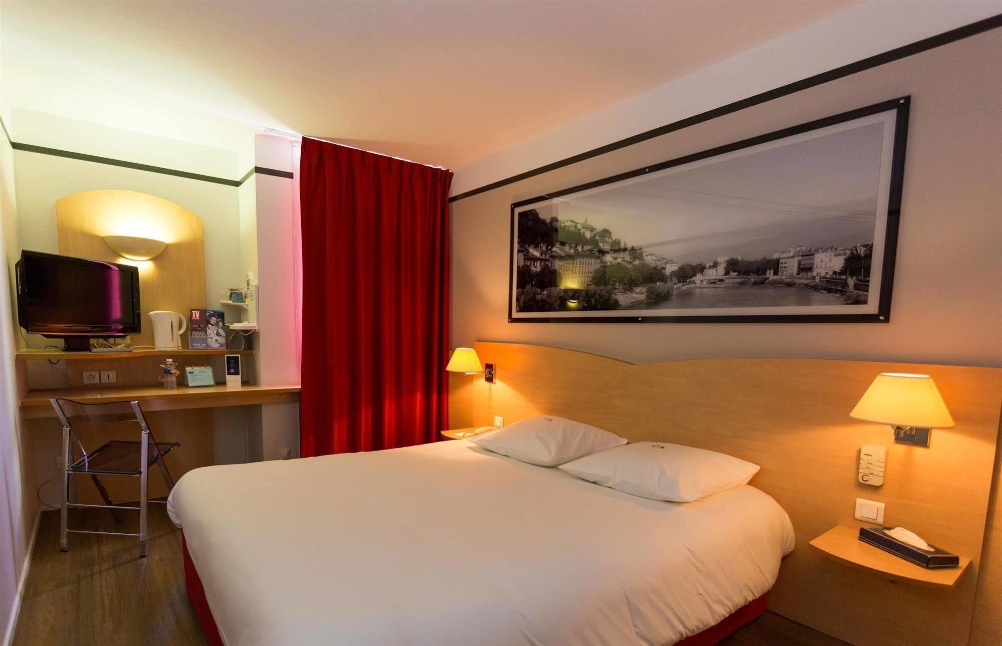 Hotel Inn Grenoble Eybens Parc Des Expositions Ex Kyriad エクステリア 写真